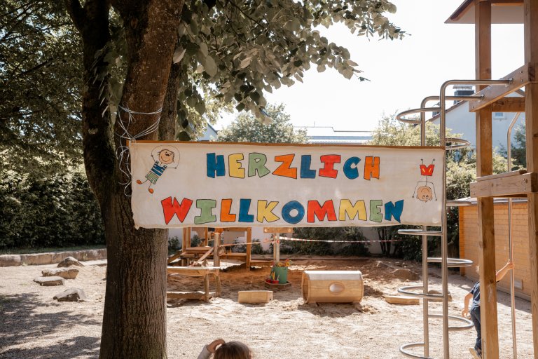 Herzlich Willkommen